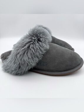 UGG Scuff Sis 1122750 Charcoal Suede UGGplush Slippers Women's Size 9